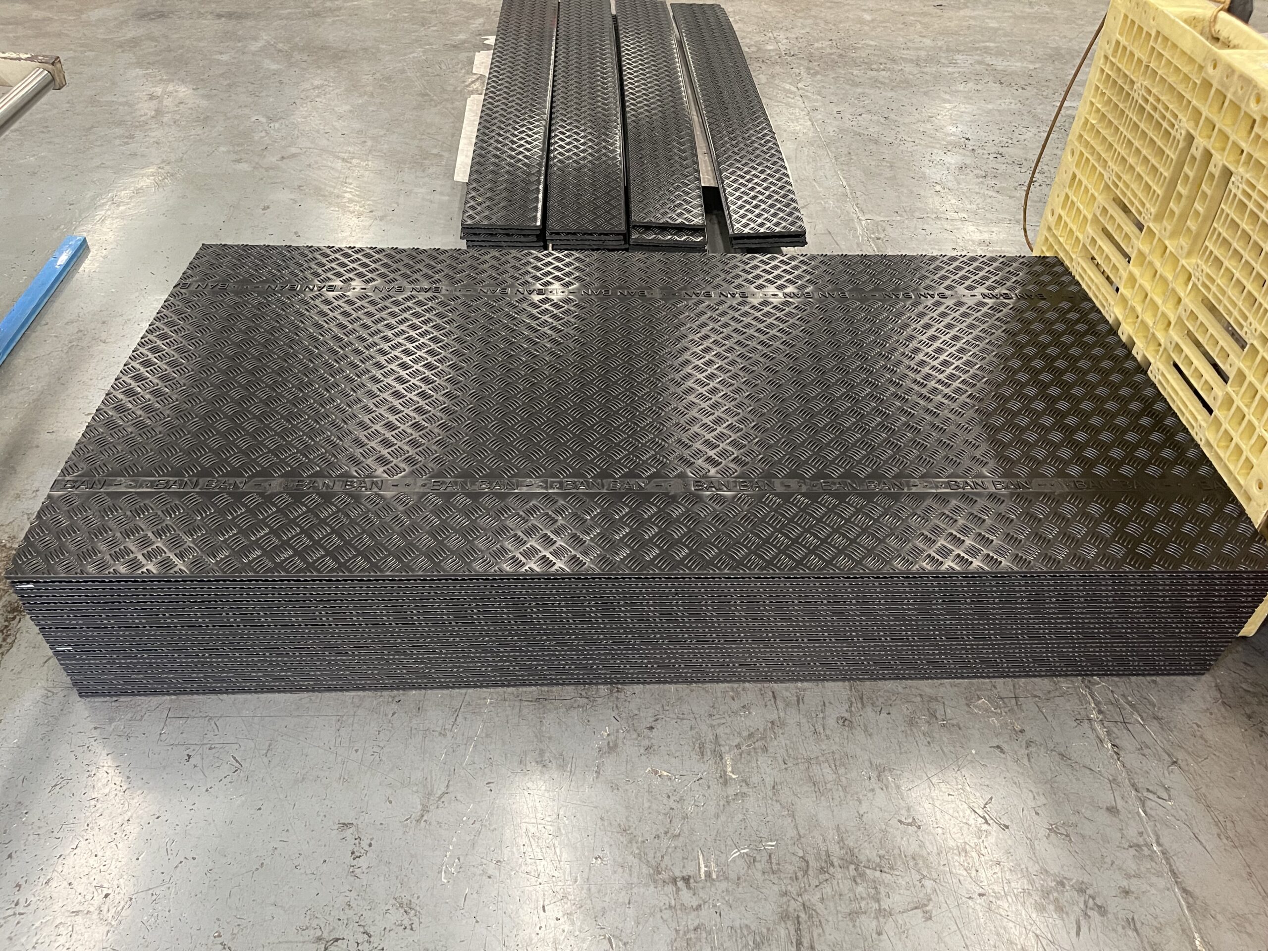HDPE Anti-Slip Road Paving Panels