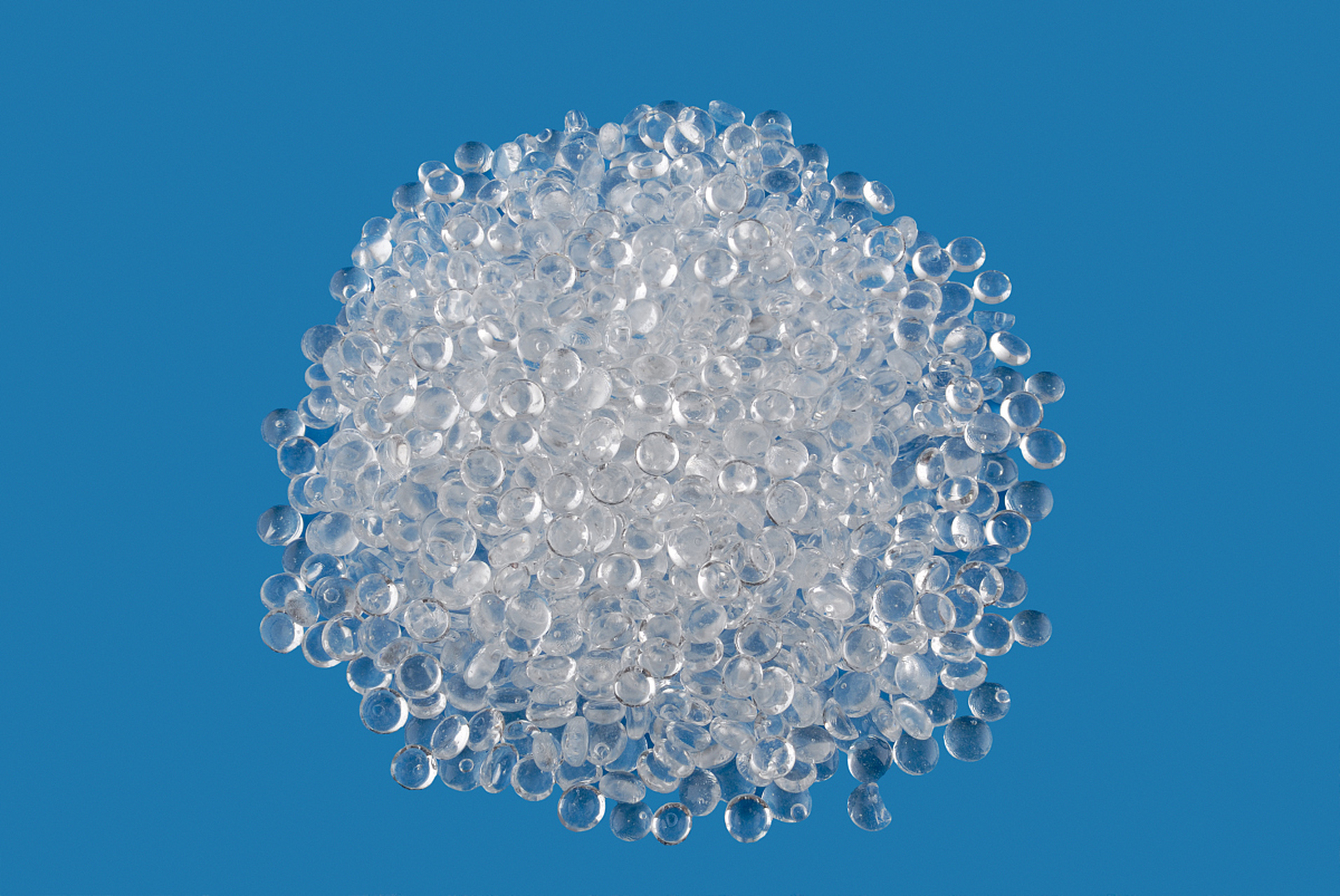 PET、PP、PE、PS、PA、ABS、PMMA、PVC 一般的なプラスチックの種類：特性と用途