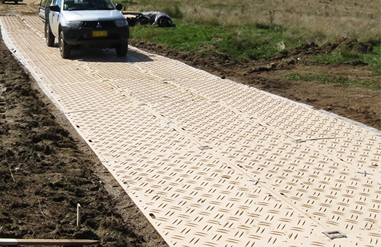 20mm Flame-Retardant HDPE Road Mats for Underground Mining – Anti-Static, Durable & Safe